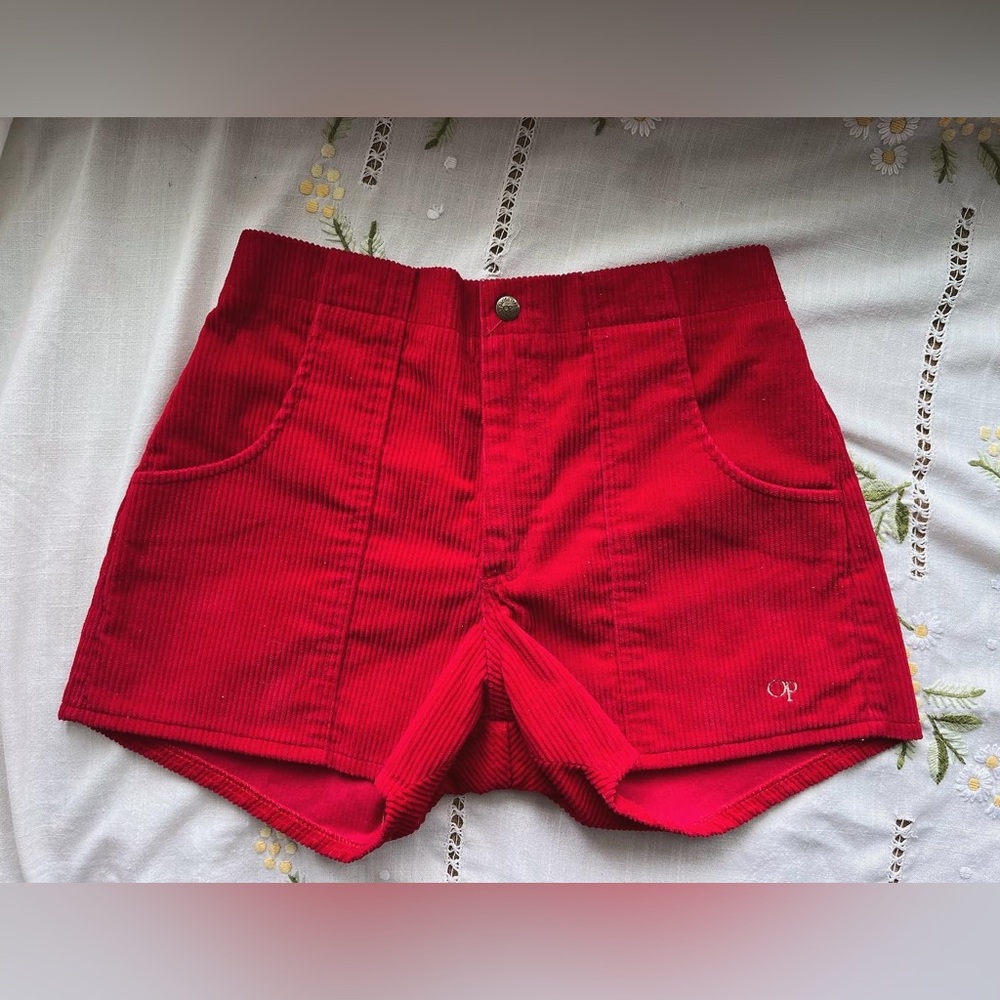 Vintage OP red corduroy shorts